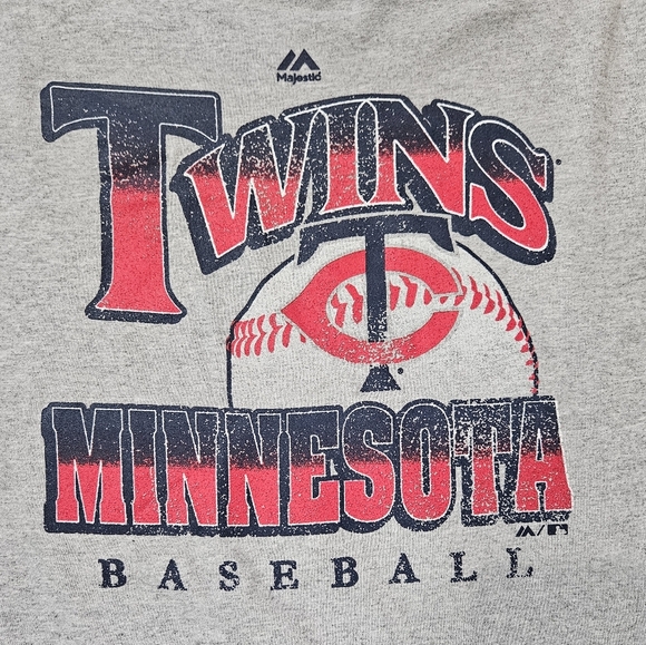 Minnesota Twins Womens T-shirt XL Grey Fall Baseball Tee Official Licensed Gear - Picture 2 of 6